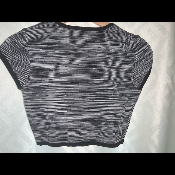 Cropped high quality bebe striped shirt - Picture 2 of 2